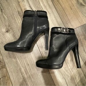 Tory Burch Belinda Bootie Black Platform Ankle Boot Sz 8